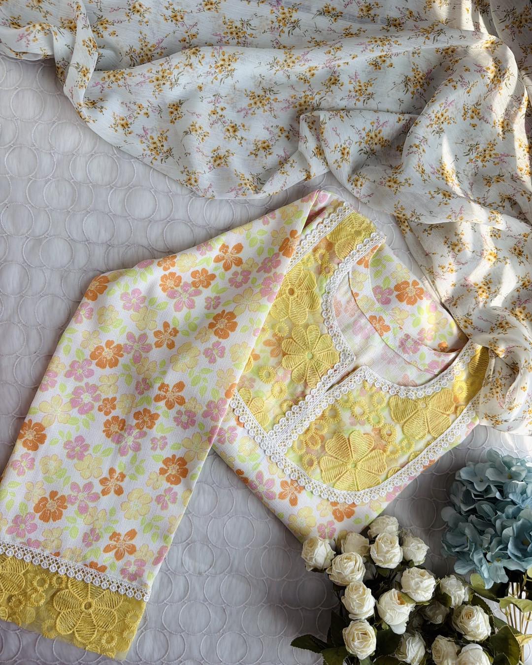 Yellow Neck kurti - Image 3