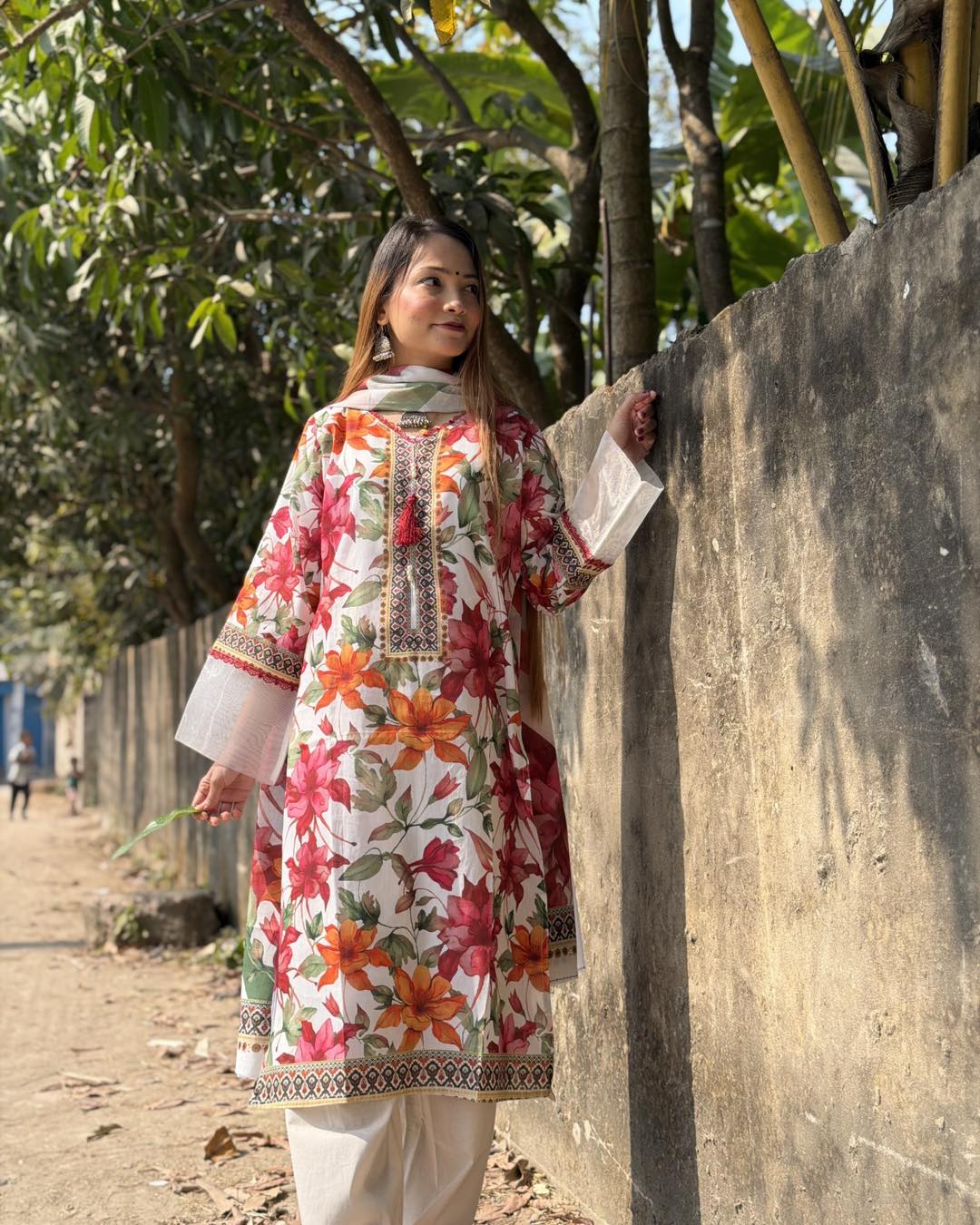 Colourful 3pc - Image 4