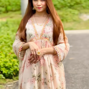 Light Peach Alia Cut