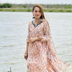 Peach Alia Cut