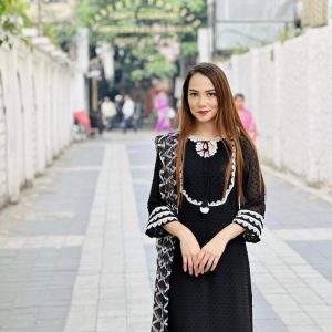 Black 20.00