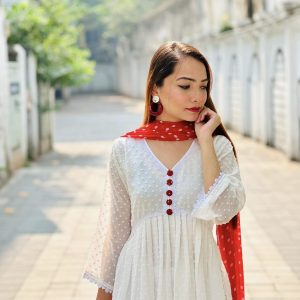 White Alia Cut