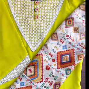 Tia Kurti 2