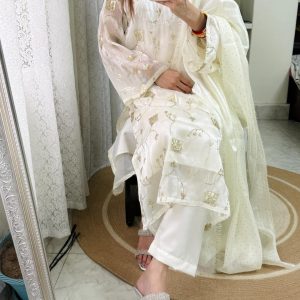 Creamy chanderi Kurti