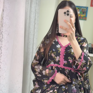 Black nayra cut