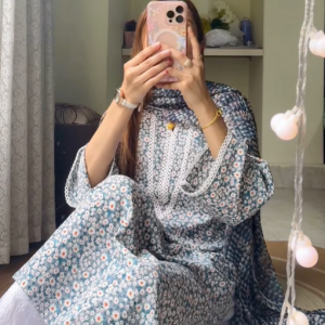 Soft grey daisy kurti