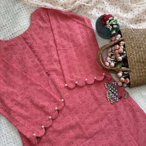 rosy chickenkari kurti