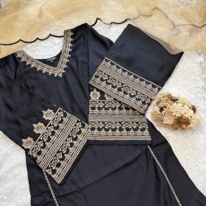 black elegant co-ords