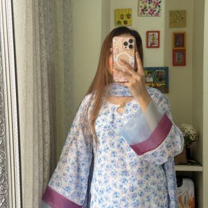 light sky flower kurti