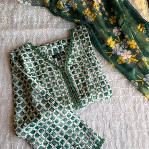 Green lace discount