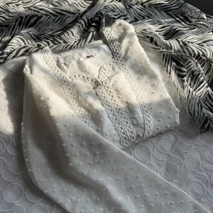 White lace kurti