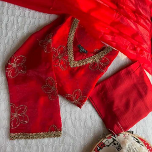red karchupi kurti