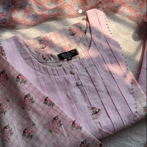 Pink Box Kurti