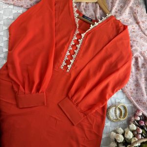 Lal pori kurti