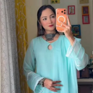 plain akashi kurti