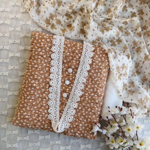 badami white floral