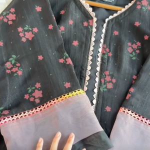 black misti flora kurti