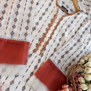 Ivory Breeze kurti