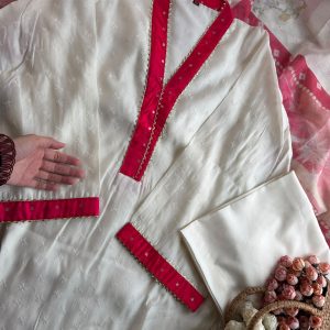 Ivory Pookie kurti