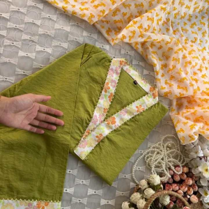Zesty Flora kurti